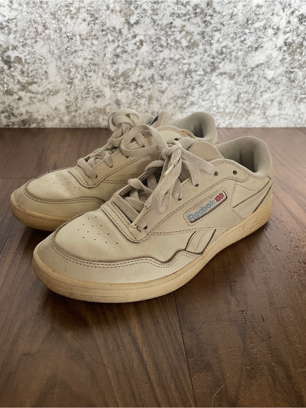 Reebok Off-White/Tan Leather Low-Top Sneakers